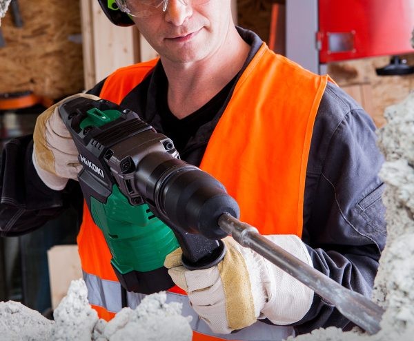 Vrtalno kladivo: nepogrešljiv pomočnik pri zahtevnejših delih